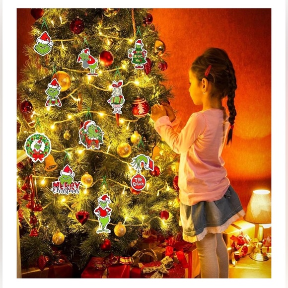 Grinch Hanging Decorations - Picture 5 of 5